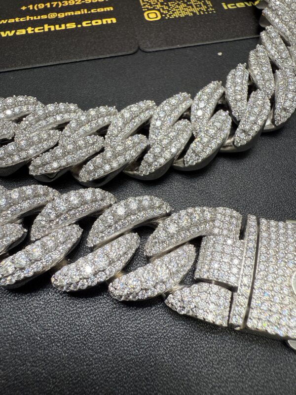 22mm 23in 925Silver Moissanite Cuban chain