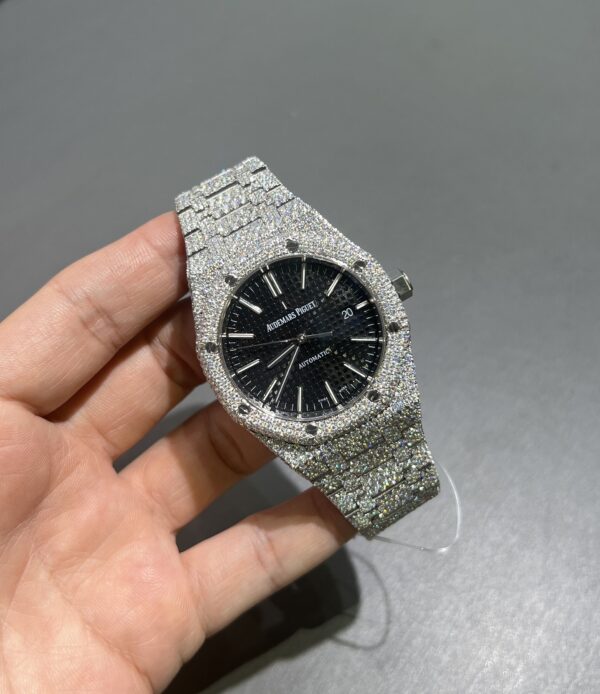 0068 Audemars Piguet Royal Oak 15400 41mm White Plain Black Dial All Small Stones Setting