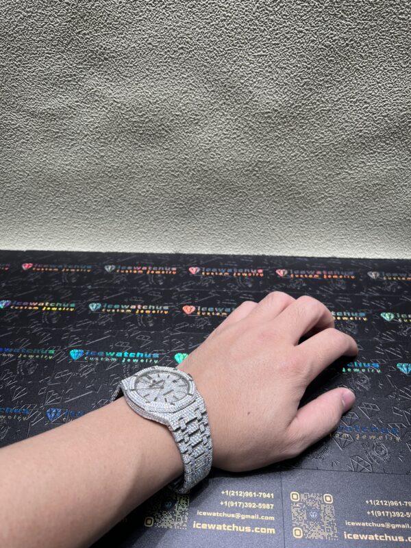 0055 Audemars Piguet Royal Oak 15400 41mm All Small Stones Setting Black date