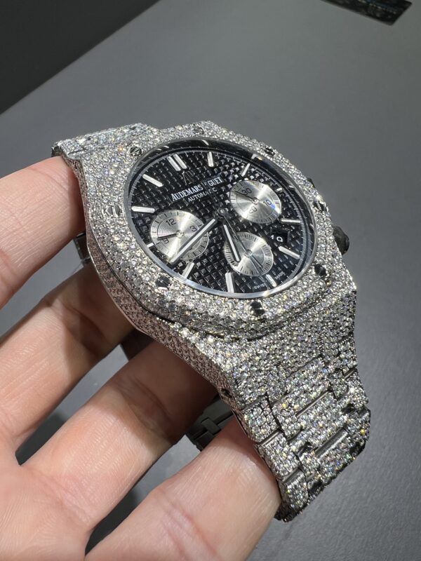 0067 Audemars Piguet Royal Oak Chrono 26331 41mm Plain Black Dial Small Stone Bezel & Case