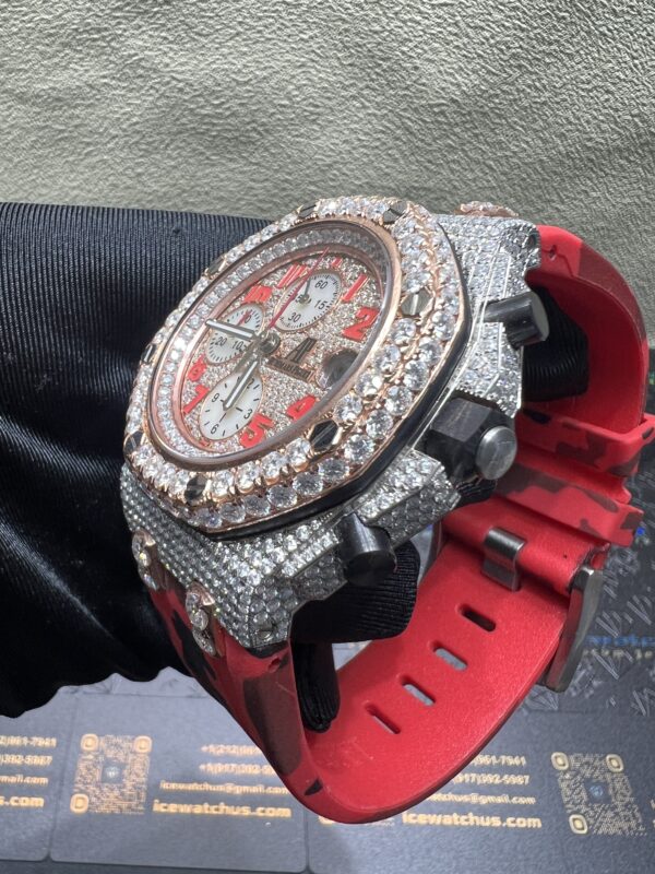 0031 Audemars Piguet Royal Oak Offshore 42mm Red Dial Red Camouflage Rubber Band