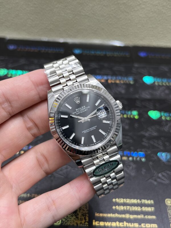 0084 Plain Rolex DateJust 41MM Clean CF Black Dial Lume Marker Jubilee Band