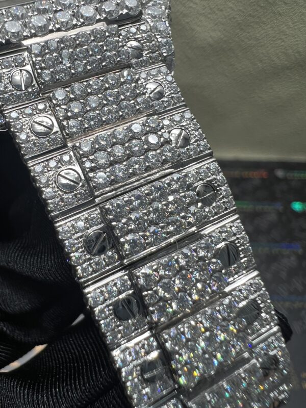 0033 Cartier Santos 40mm White Roman Dial Big Stone Bezel & Case Big Stone Raised Band