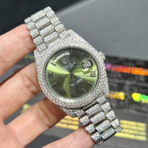 0078 Rolex Daydate 40mm White Plain Olive Green Dial 2 Rows Stone Bezel President Band