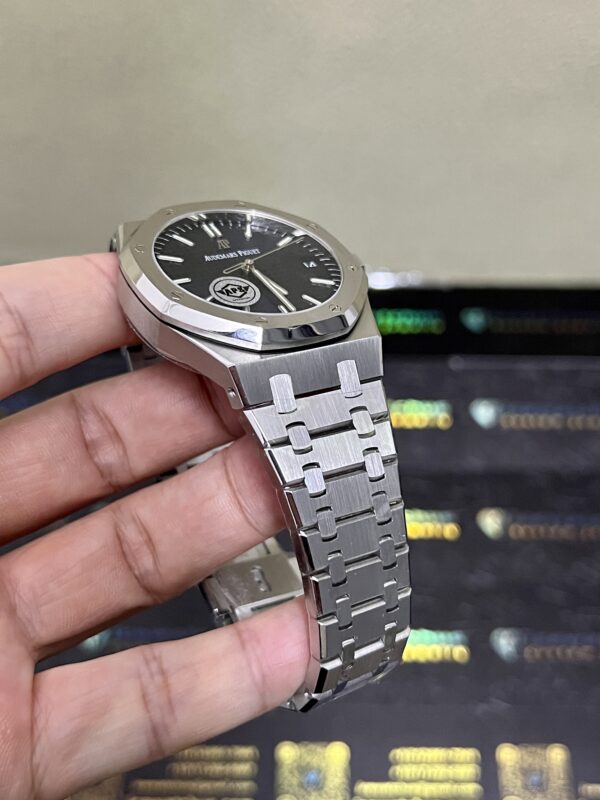 0088 Plain AP Royal Oak 15500 41mm Blue Textured Dial SS Band