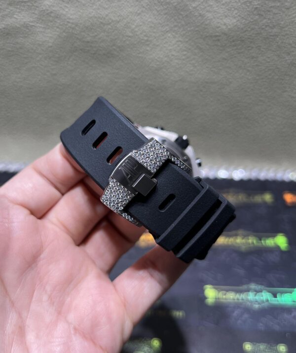 0012 Rubber Band AP