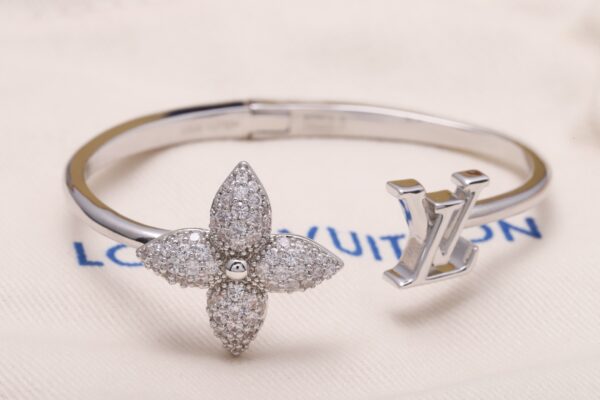 LV Bracelet