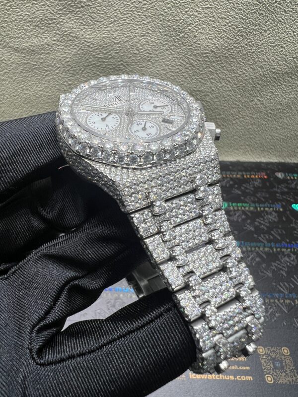 9ae1c00ecea9a0c2976be4dee25acd2e 0025 Audemars Piguet Royal Oak Chrono 26331 41mm White Baguette Dial Big Stone Bezel & Case Big Stone Raised Band