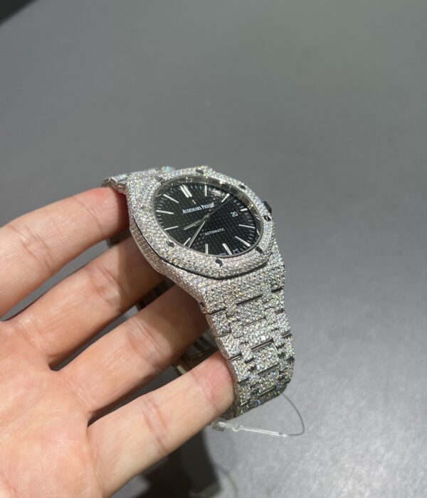 0068 Audemars Piguet Royal Oak 15400 41mm White Plain Black Dial All Small Stones Setting