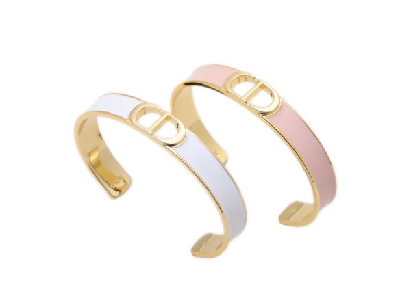Dior D-shaped open bangle