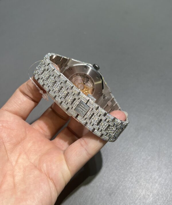 0068 Audemars Piguet Royal Oak 15400 41mm White Plain Black Dial All Small Stones Setting