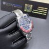 0148 GMT Oyster band