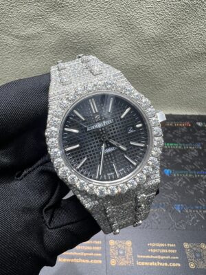 0032 Audemars Piguet Royal Oak 15400 41mm White Plain Black Dial All Big Stones Setting Raised Band