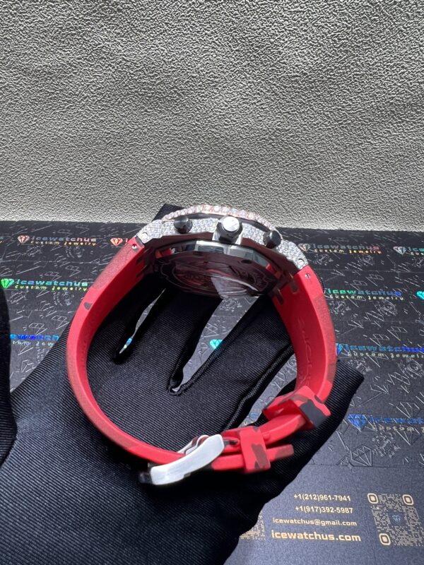 0031 Audemars Piguet Royal Oak Offshore 42mm Red Dial Red Camouflage Rubber Band