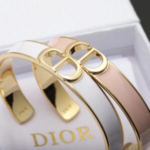 Dior D-shaped open bangle