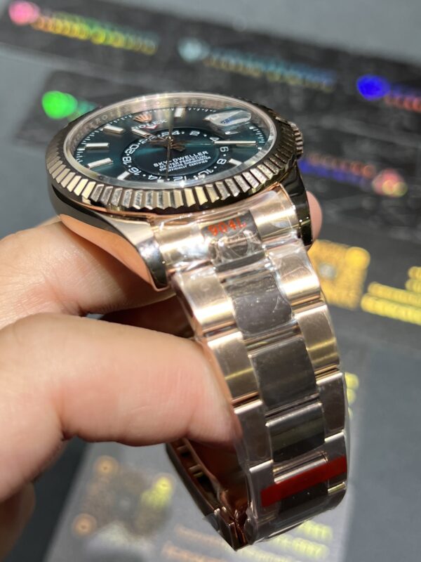 0087 Plain Rolex Sky-Dweller 42MM RG Green Dial Oyster Band