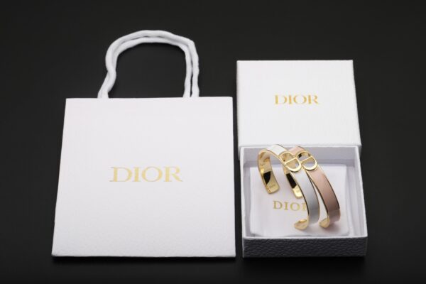 Dior D-shaped open bangle