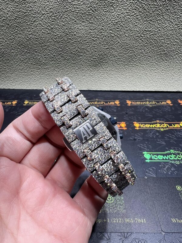 0008 Audemars Piguet Royal Oak Offshore 42mm 2tone Rose Gold & White Big Stone Raised Band