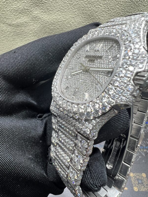 0018 Patek Nautilus 5711 40mm White Baguette Dial Big Stone Bezel & Case Big Stone Band