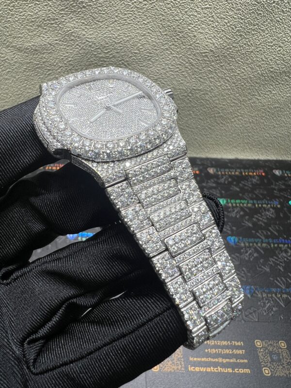 0018 Patek Nautilus 5711 40mm White Baguette Dial Big Stone Bezel & Case Big Stone Band
