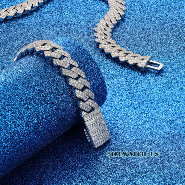 0060 925 Slive Moissanite Cuban Chains white 14mm 18in