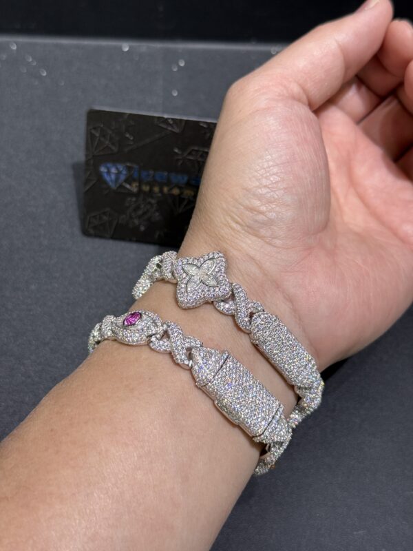 0135 925 Slive Moissanite Bracelets