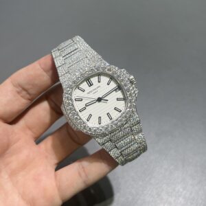 0069 Patek Nautilus 5711 40mm Plain White Dial 2 Rows Stone Bezel Small Stone Case & Band