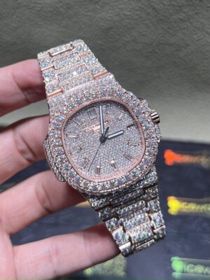 0007 Patek Nautilus 5711 40mm Rose Gold Baguette Dial Big Stone Bezel & Case Big Stone Band